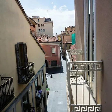 Casa Retro' Bed & Breakfast Potenza